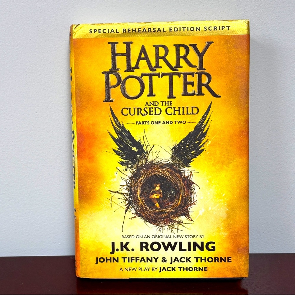 Harry Potter & the Cursed Child - Parts 1 & 2 Special Rehearsal Edition